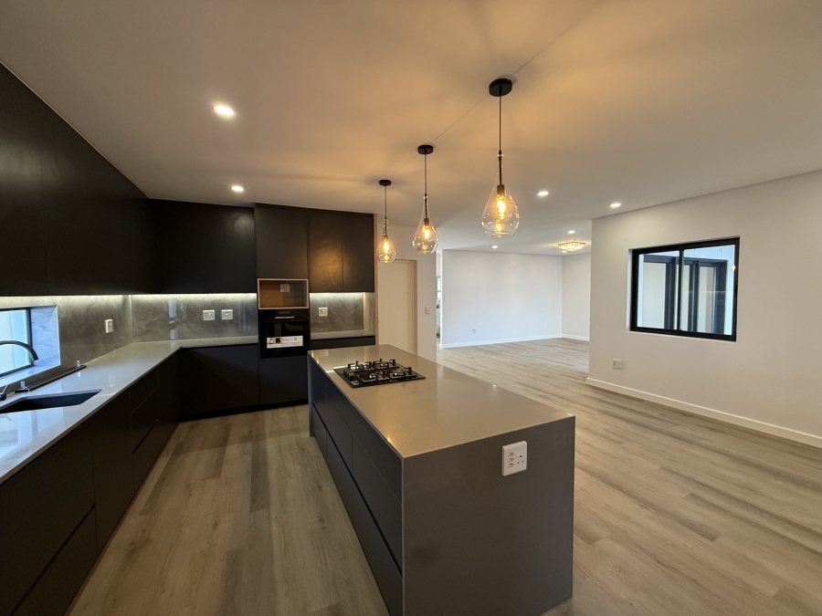 4 Bedroom Property for Sale in Sandown Western Cape